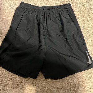 Nike Black Athletic Shorts Moisture-Wicking Elastic Waistband
